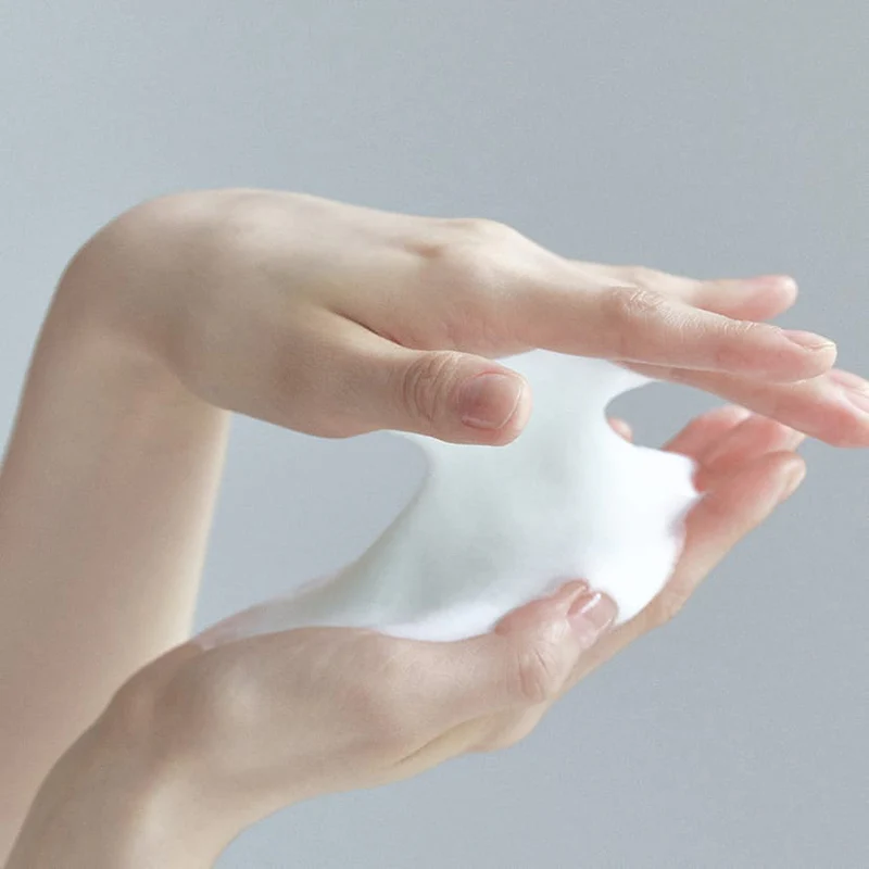 [Celimax] The Real Noni Acne Bubble Cleanser, 155ml